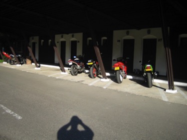 IMG_1442.jpg IMG_1442.jpg